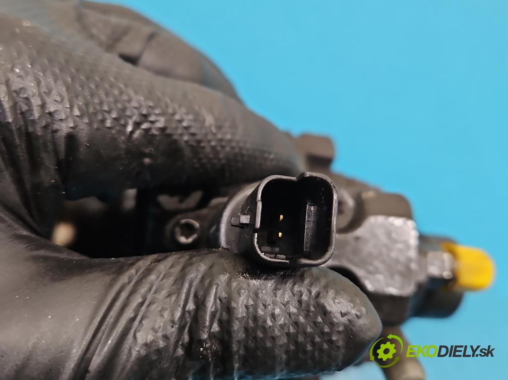 Citroen Xsara Picasso 2.0 HDI 90 HP manual 66 kW 1997 cm3 5- čerpadlo vstrekovacia 0445010010 (Vstrekovacie čerpadlo)