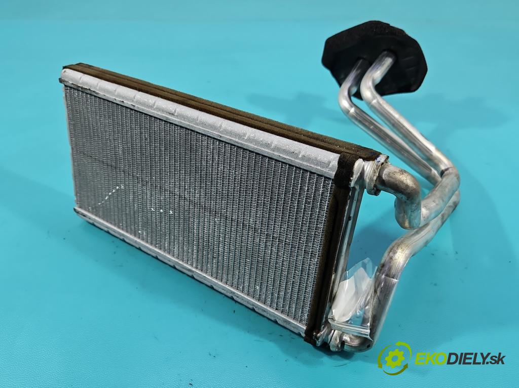 Dodge Journey 2.0 CRD 140 hp automatic 103 kW 1968 cm3 5- radiátor  (Radiátor topení)