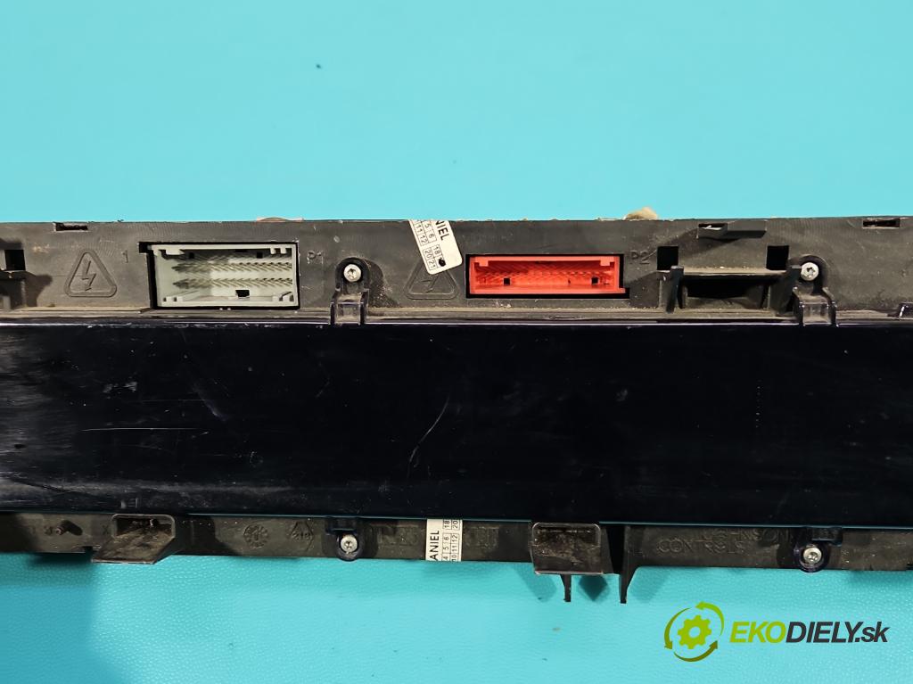 Renault Scenic II 2003-2009 2.0b 135 HP manual 99 kW 1998 cm3 5- prístrojovka/ budíky P8200365607D (Prístrojová doska)