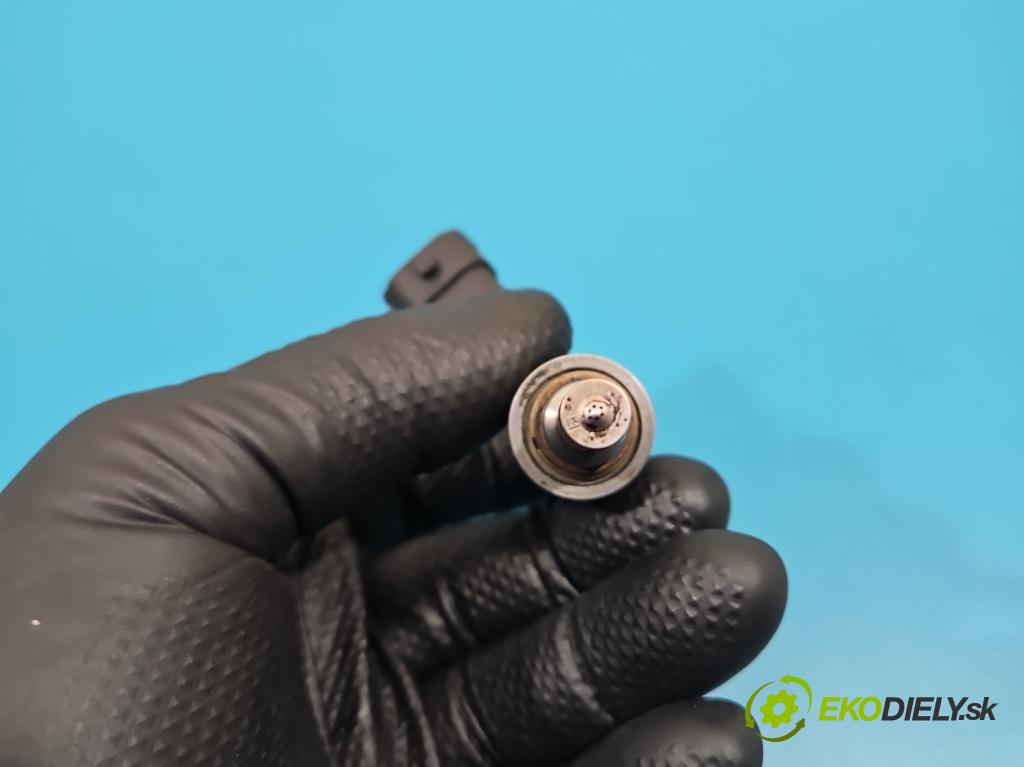 Opel Insignia A 2008-2017 2.0 T 220KM automatic 162 kW 1998 cm3 5- vstrek 0261500112 (Vstrekovač paliva)