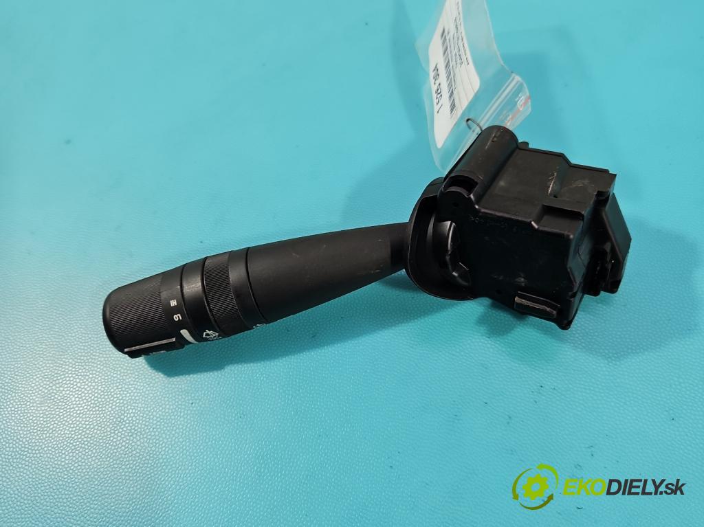 Dodge Journey 2.0 CRD 140 HP automatic 103 kW 1968 cm3 5- prepínač stieračov 214867207 (Prepínacie páčky pod volantom)