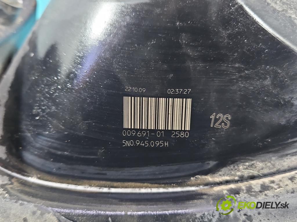 Vw Tiguan I 2007-2016 2.0 TDI 140 HP automatic 103 kW 1968 cm3 5- svetlo / reflektor zadné ľavé 5N0945095H (Kľučka dverí ostatné)