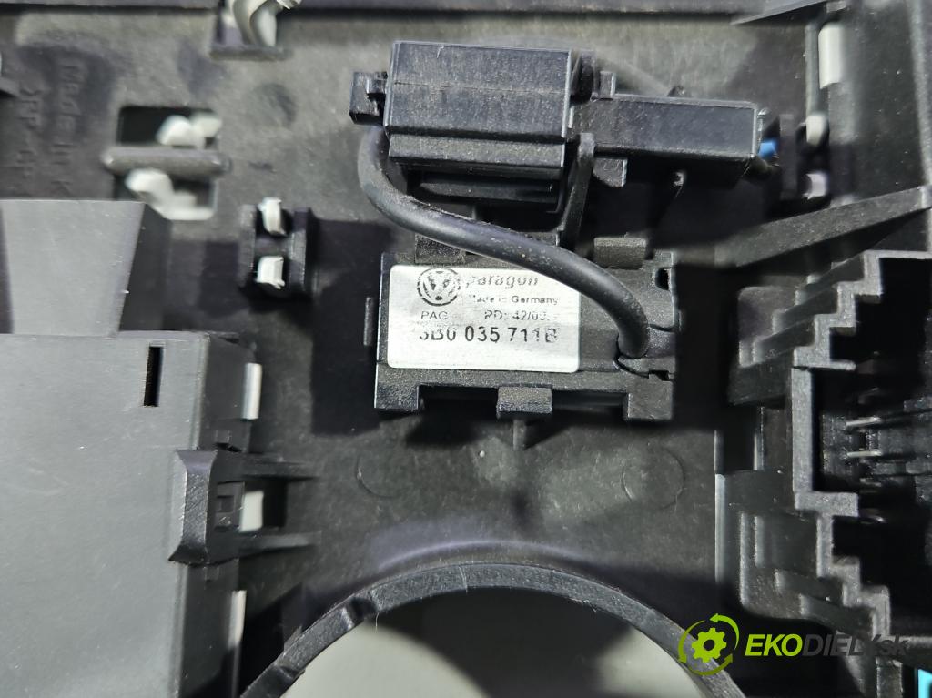 Vw Tiguan I 2007-2016 2.0 TDI 140 HP automatic 103 kW 1968 cm3 5- svetlo / reflektor interiéra 1K8947105M