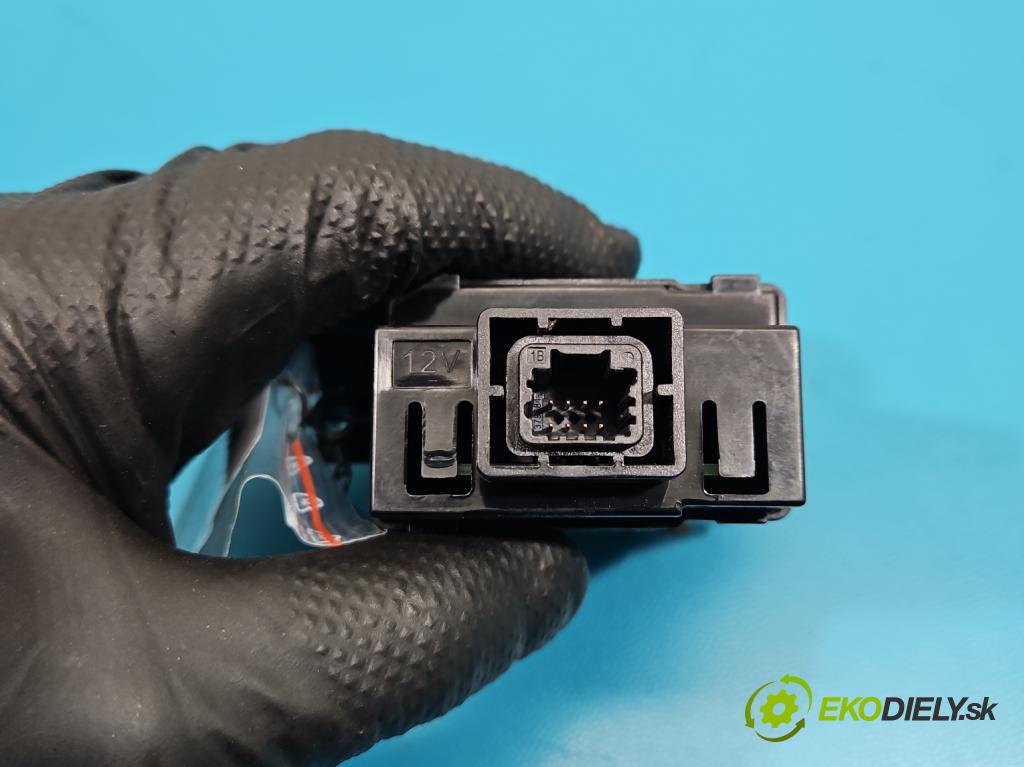 Renault Laguna III 2007-2015 2.0 16V 140 HP manual 103 kW 1997 cm3 5- prepínač brzda: ručný 363210001R (Prepínacie páčky pod volantom)