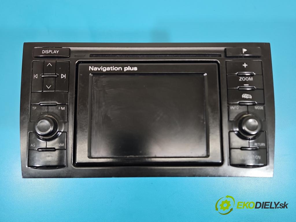 Audi A8 D2 1994-2002 4.2 V8 299KM automatic 220 kW 4172 cm3 4- Radio originál 4D0035192E