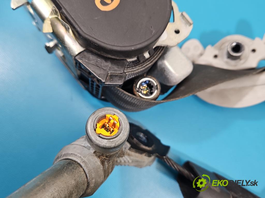 Renault Laguna III 2007-2015 2.0 16V 140 hp manual 103 kW 1997 cm3 5- stěna bezpečnost přední levý 868840029R