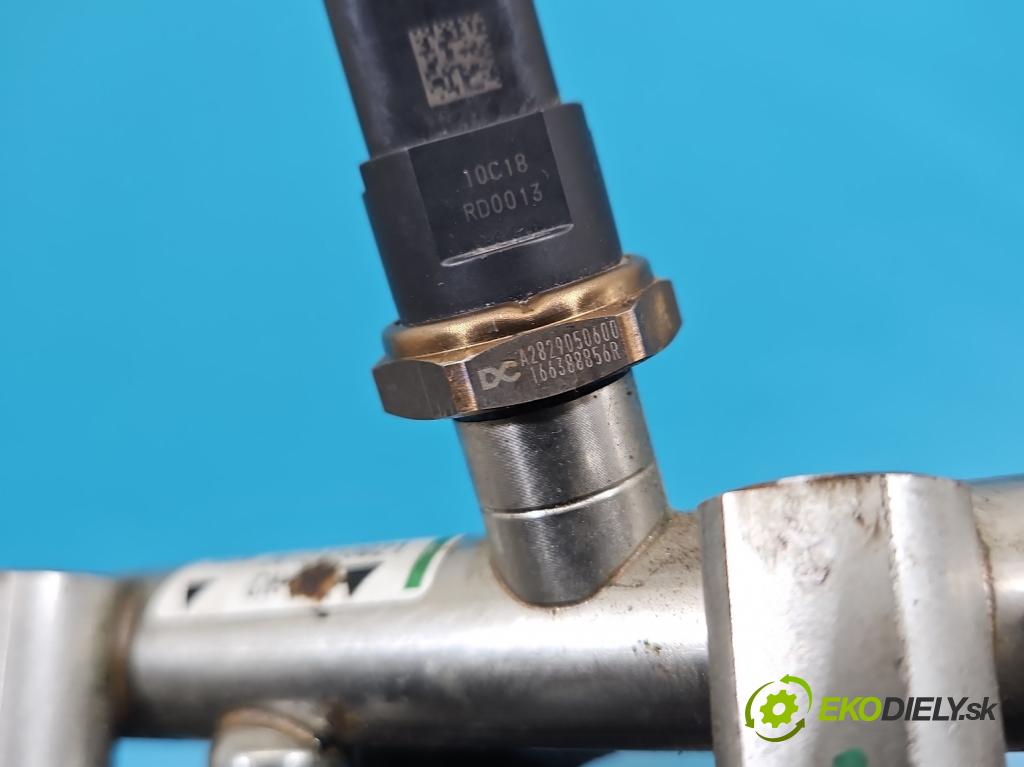 Renault Kadjar 2015-2022 1.3 140 HP automatic 103 kW 1332 cm3 5- vstrek 166001525R (Vstrekovač paliva)