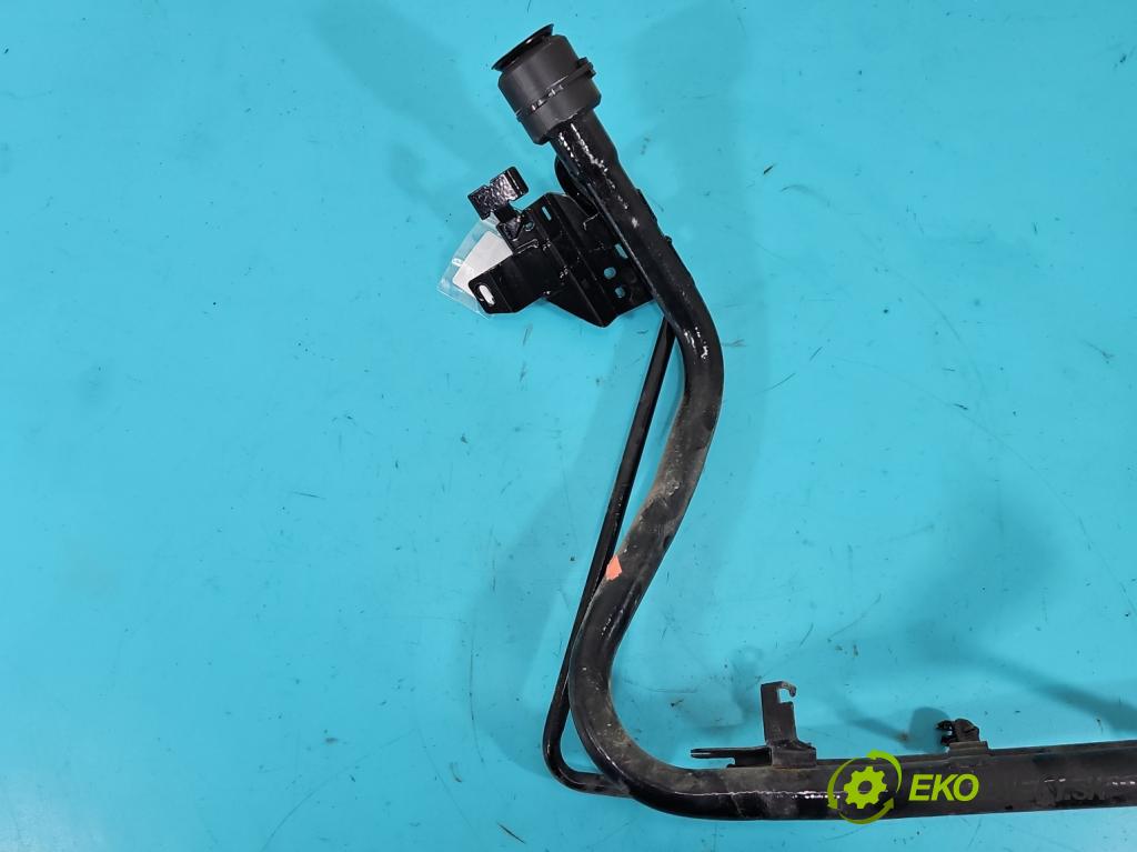 Renault Kadjar 2015-2022 1.3 140 HP automatic 103 kW 1332 cm3 5- Nalievacie hrdlo: palivo