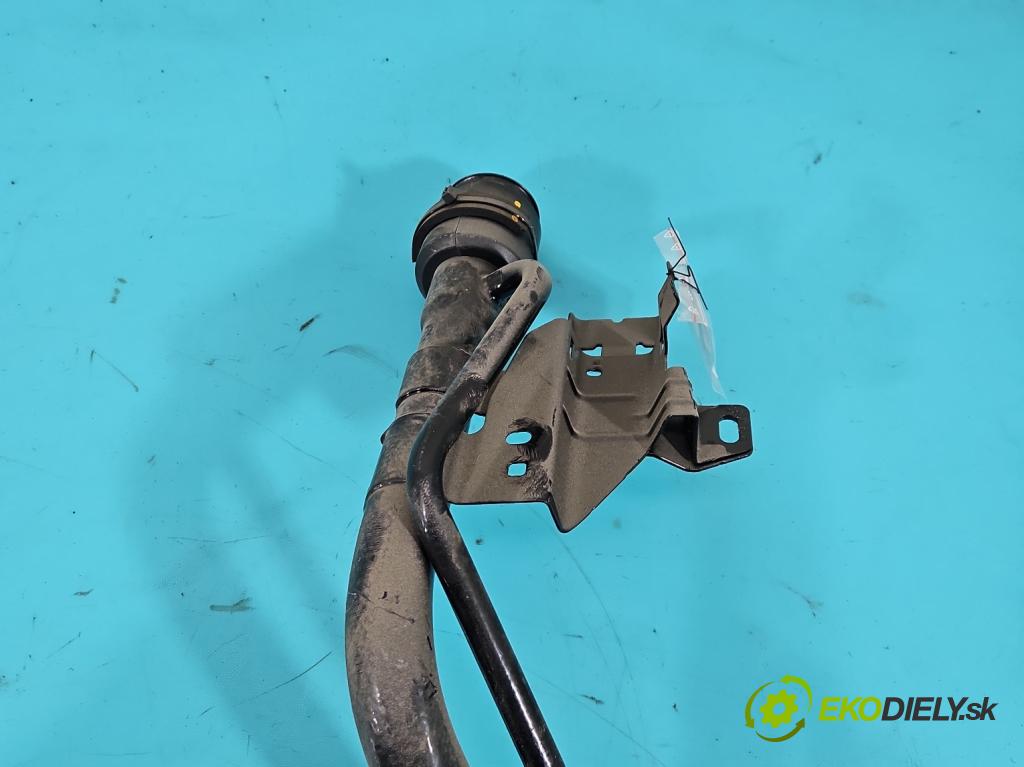 Renault Kadjar 2015-2022 1.3 140 HP automatic 103 kW 1332 cm3 5- Nalievacie hrdlo: palivo