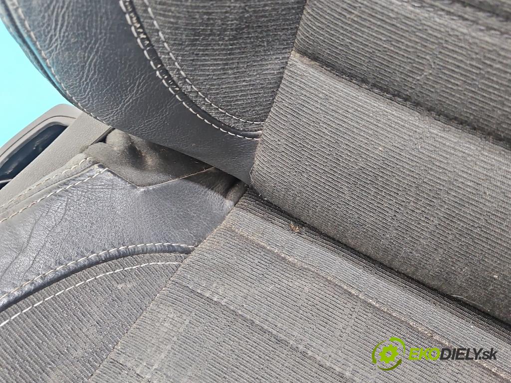 Renault Laguna III 2007-2015 2.0 16V 140 hp manual 103 kW 1997 cm3 5- Sedadlo pravý  (Sedadlo)