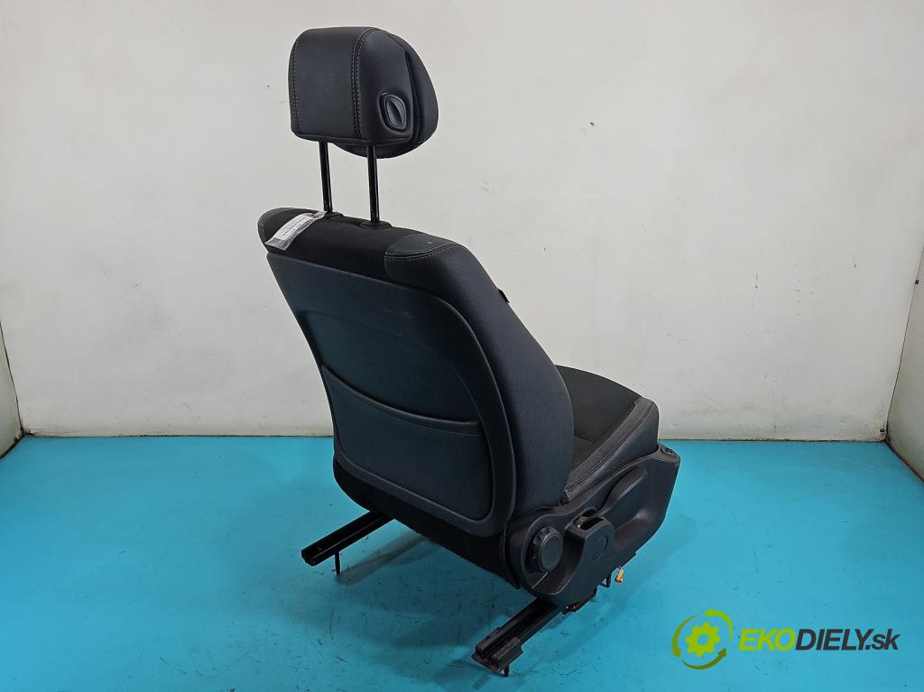 Renault Laguna III 2007-2015 2.0 16V 140 hp manual 103 kW 1997 cm3 5- Sedadlo pravý  (Sedadlo)