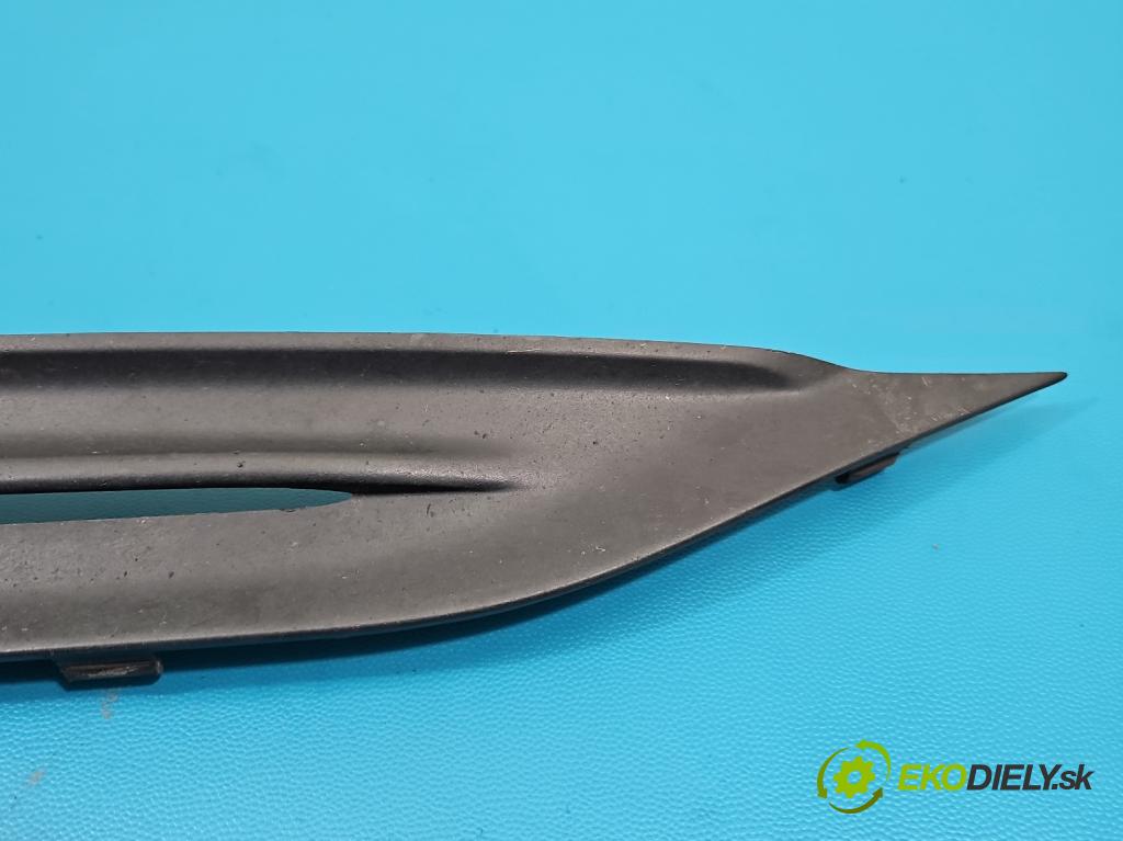 Volvo S60 II 2010-2018 2.0 D4 181KM automatic 133 kW 1969 cm3 4- Zaślepka: mřížka: nárazníku pravé 31323847