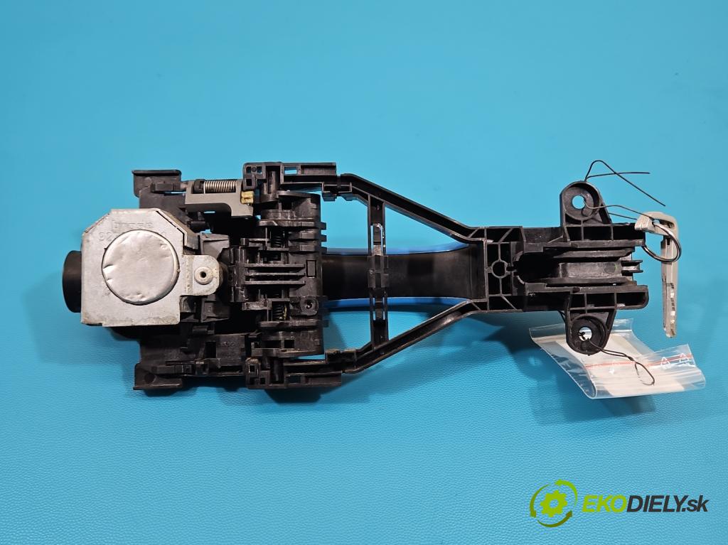 Volvo S60 II 2010-2018 2.0 D4 181KM automatic 133 kW 1969 cm3 4- rukoväť predné ľavé mimo: 31440082 (Kľučka dverí vonkajšia predná ľavá)