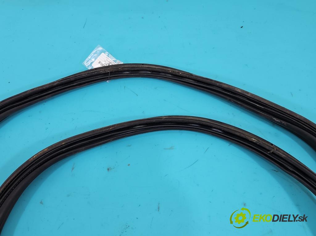 Ford Edge II 2014 - 2021 2.0 ECOBOOST: 245KM automatic 180 kW 1999 cm3 5- Těsnění: kufrových dveří