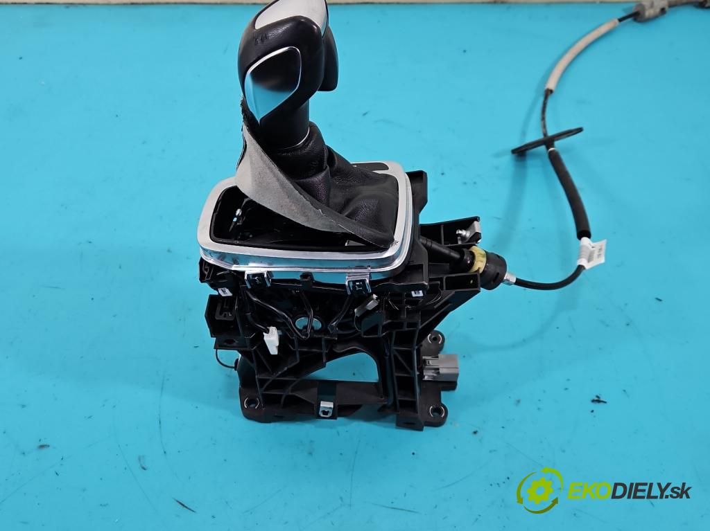 Ford Edge II 2014 - 2021 2.0 ECOBOOST: 245KM automatic 180 kW 1999 cm3 5- Páka: Změny: stupeň,rýchlosť E1GP-7E395-A (Rýchlostná páka (kulisa))