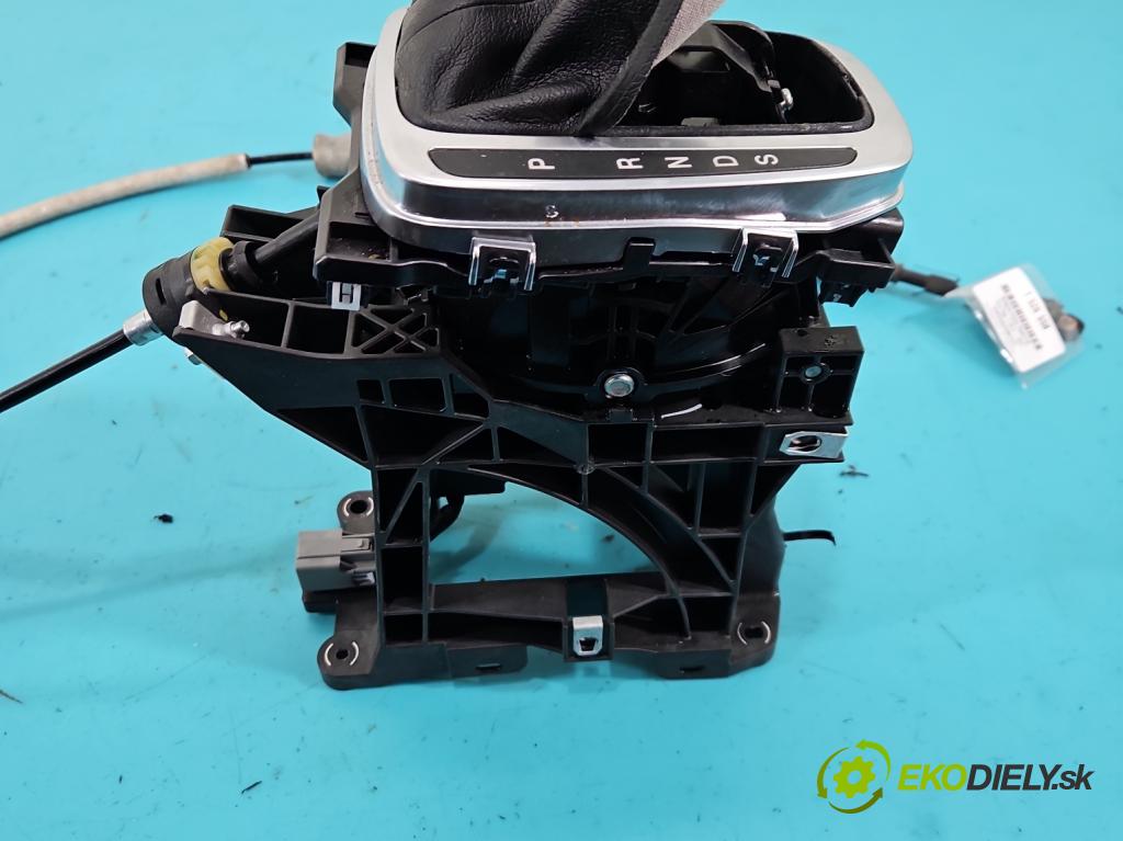 Ford Edge II 2014 - 2021 2.0 ECOBOOST: 245KM automatic 180 kW 1999 cm3 5- Páka: Změny: stupeň,rýchlosť E1GP-7E395-A (Rýchlostná páka (kulisa))