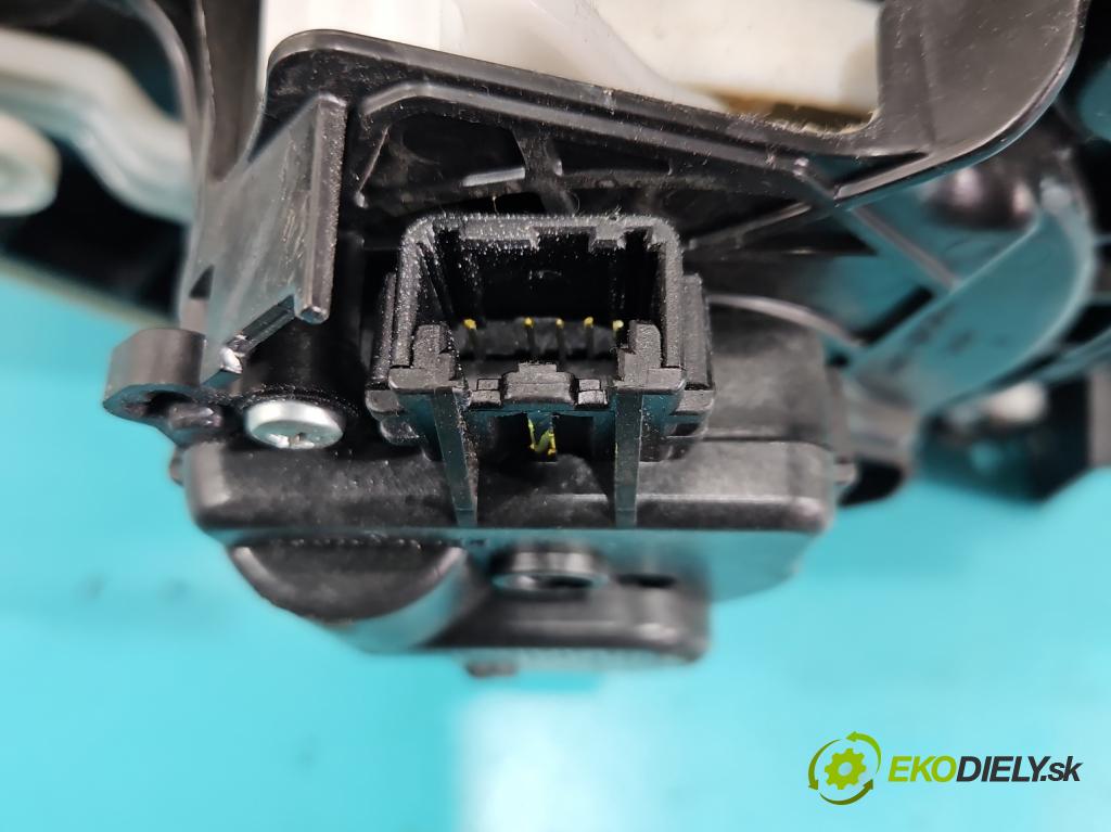 Ford Edge II 2014 - 2021 2.0 ECOBOOST: 245KM automatic 180 kW 1999 cm3 5- radiátor DG9H-19B555-CS (Radiátor topení)