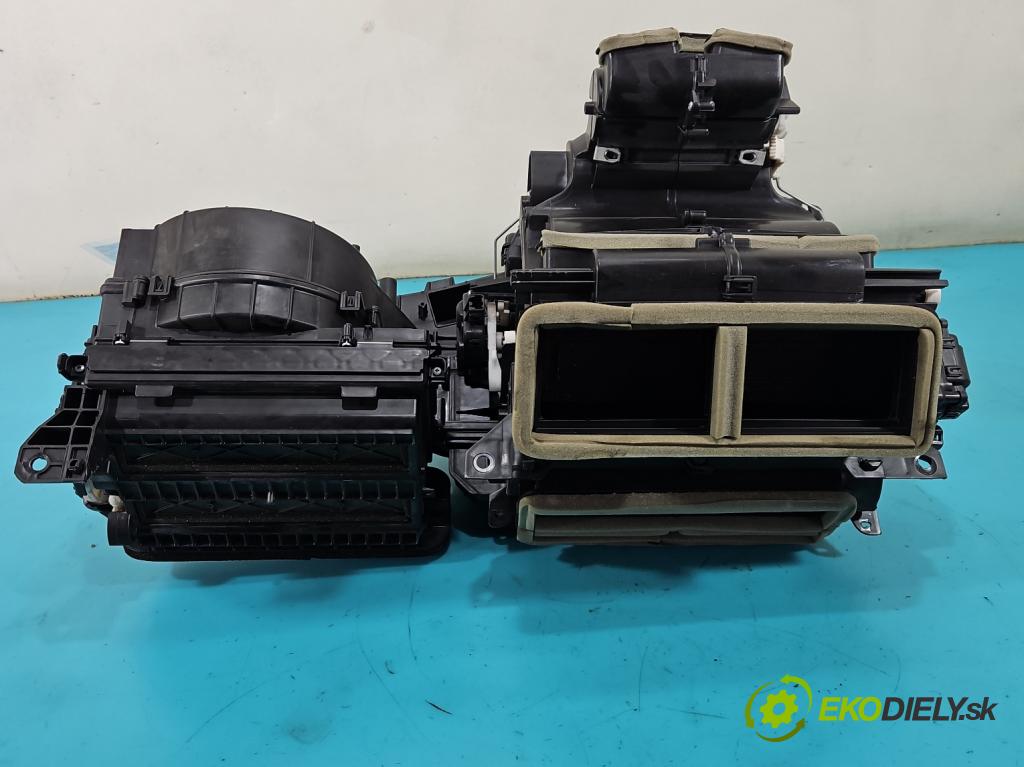 Ford Edge II 2014 - 2021 2.0 ECOBOOST: 245KM automatic 180 kW 1999 cm3 5- radiátor DG9H-19B555-CS (Radiátor topení)