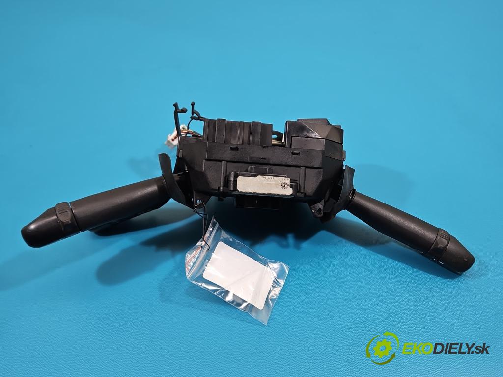 Alfa romeo Gt 1.9 jtd 150 HP manual 110 kW 1910 cm3 3- prepínač komplex: 0265005499 (Prepínacie páčky pod volantom)