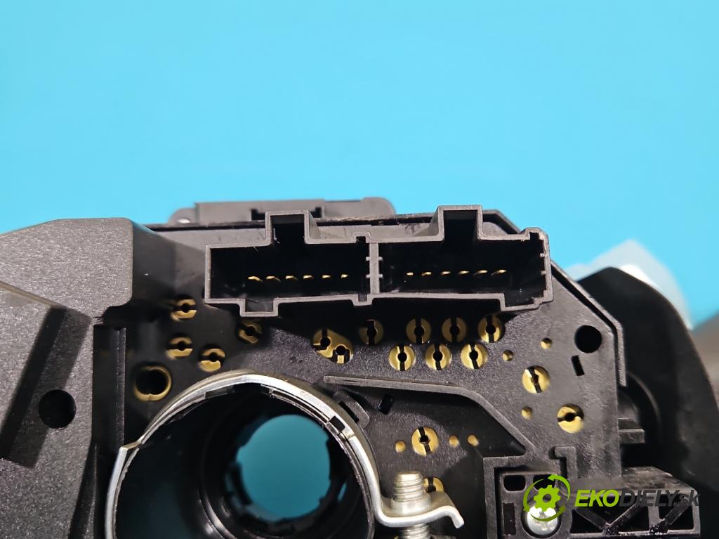 Alfa romeo Gt 1.9 jtd 150 HP manual 110 kW 1910 cm3 3- prepínač komplex: 0265005499 (Prepínacie páčky pod volantom)