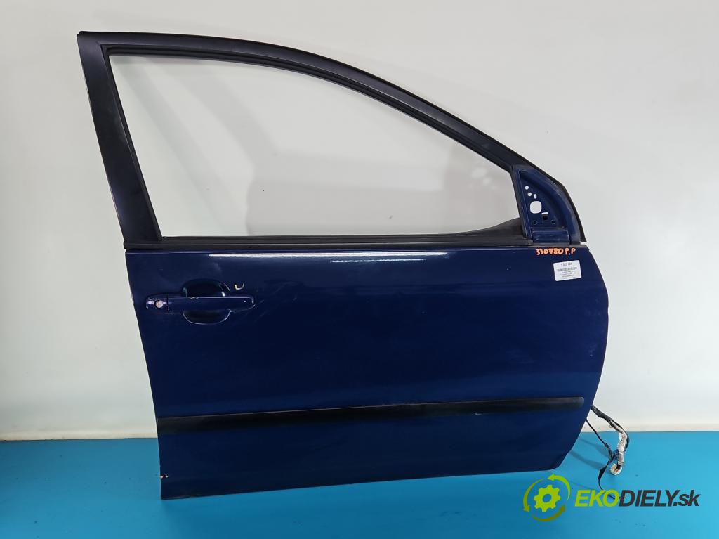 Toyota Corolla E12 2001-2009 1.4 vvti 97KM manual 71 kW 1398 cm3 5- dvere predné pravé  (Kľučka dverí ostatné)