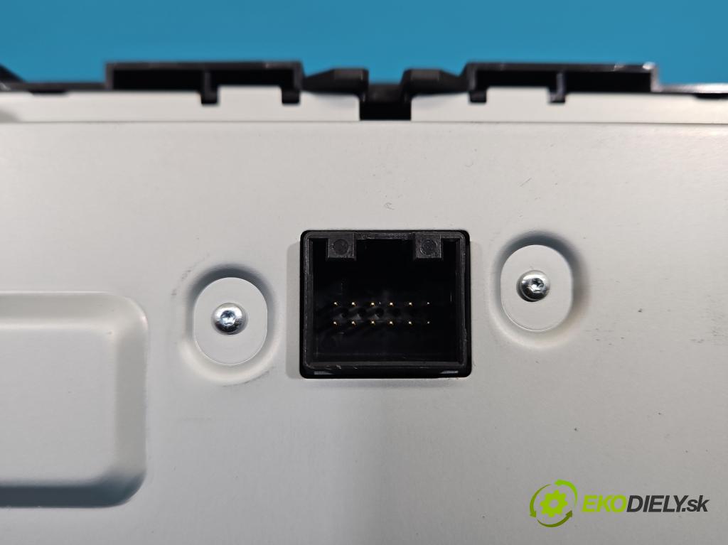 Skoda Octavia III 2013- 1.6 TDI 110 HP manual 81 kW 1598 cm3 5- Radio originál 5E0919606