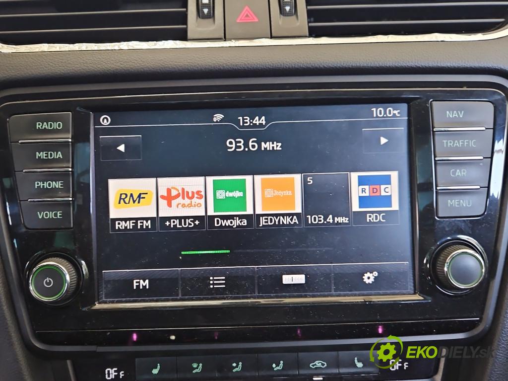 Skoda Octavia III 2013- 1.6 TDI 110 HP manual 81 kW 1598 cm3 5- Radio originál 5E0919606