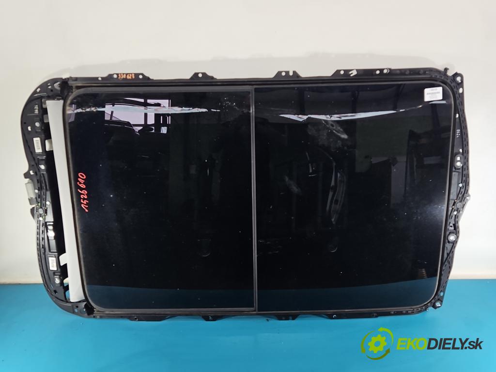Skoda Octavia III 2013- 1.6 TDI 110 hp manual 81 kW 1598 cm3 5- Střešní okno:  (Sklo karoserie)