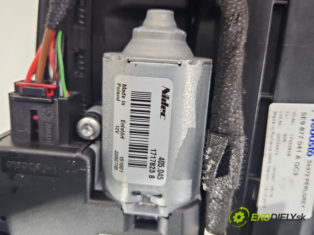 Skoda Octavia III 2013- 1.6 TDI 110 hp manual 81 kW 1598 cm3 5- Střešní okno:  (Sklo karoserie)