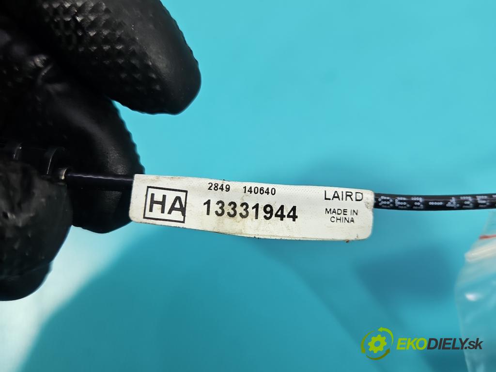 Opel Astra IV 2009-2015 1.4 16V 101 HP manual 74 kW 1398 cm3 5- Antena 13331944