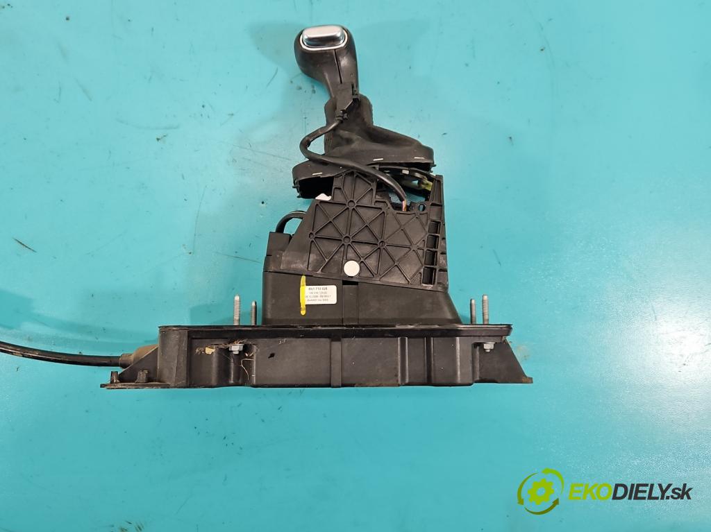 Vw Tiguan I 2007-2016 2.0 TDI 140 HP automatic 103 kW 1968 cm3 5- Páka: Změny: stupeň,rýchlosť 5N1713025 (Rýchlostná páka (kulisa))