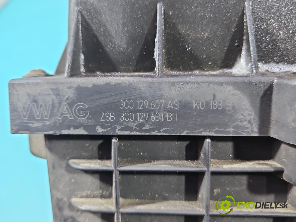 Vw Tiguan I 2007-2016 2.0 TDI 140 HP automatic 103 kW 1968 cm3 5- obal filtra vzduchu 3C0129607AS (Obal vzduchového filtra)