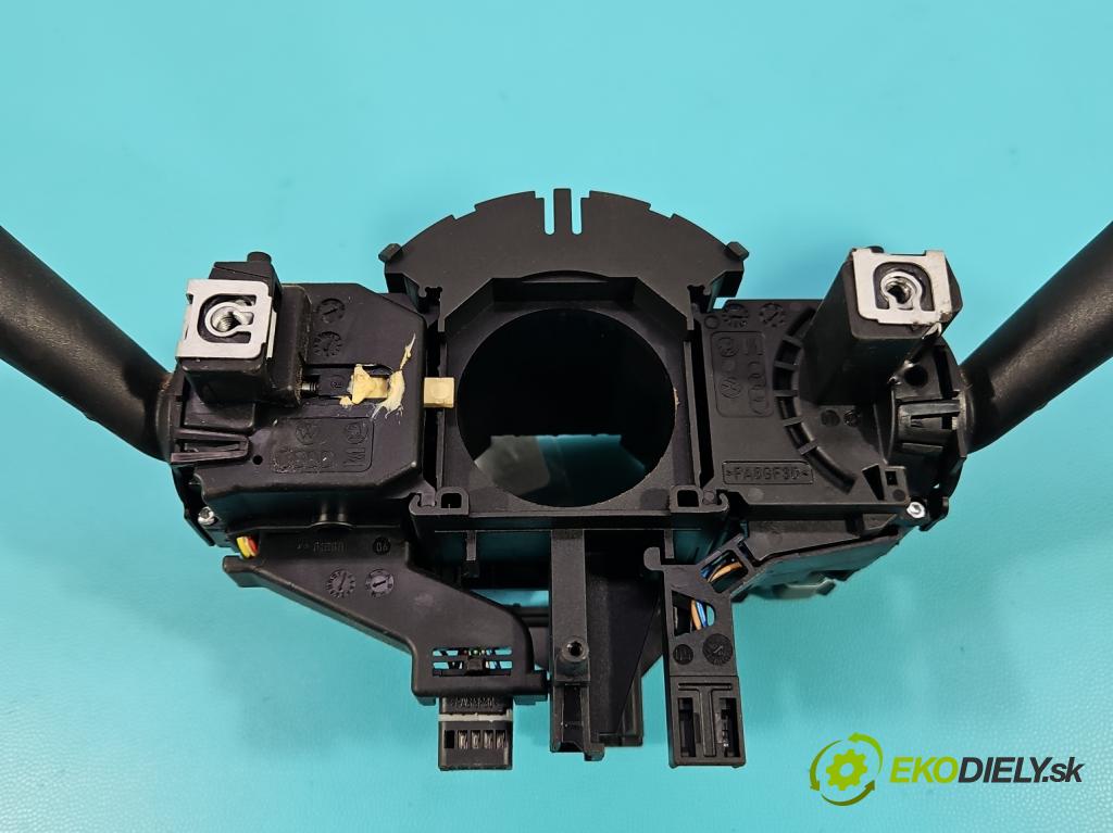 Vw Tiguan I 2007-2016 2.0 TDI 140 HP automatic 103 kW 1968 cm3 5- prepínač komplex: 1K0953513G (Prepínacie páčky pod volantom)