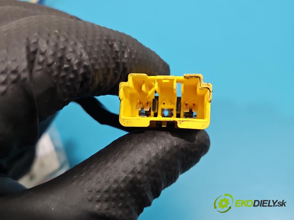 Renault Laguna III 2007-2015 2.0 16V 140 hp manual 103 kW 1997 cm3 5- Páska: airbag  (Airbag)