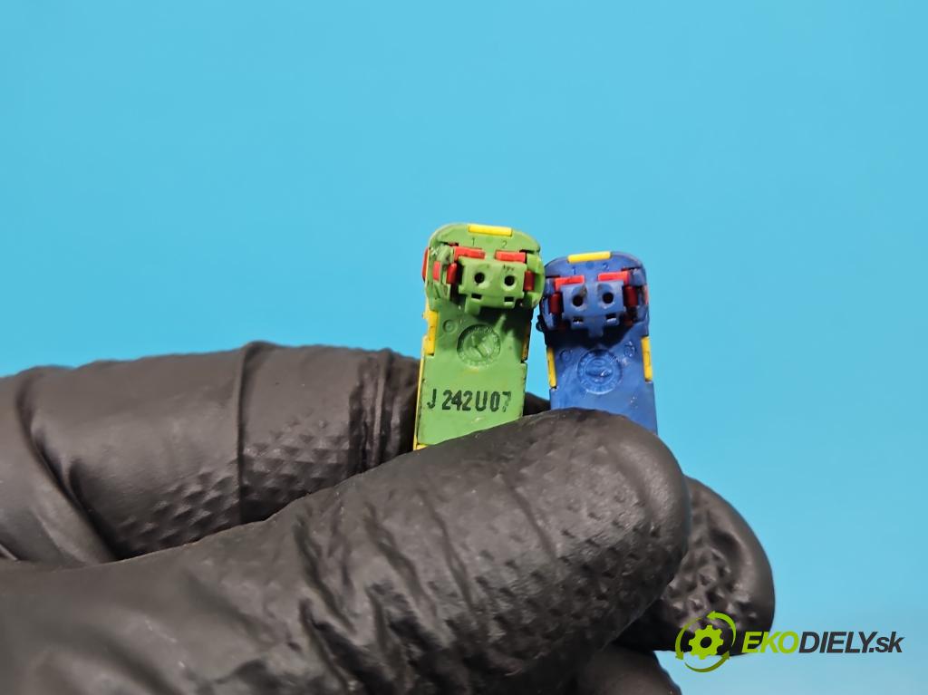 Renault Laguna III 2007-2015 2.0 16V 140 hp manual 103 kW 1997 cm3 5- Páska: airbag  (Airbag)