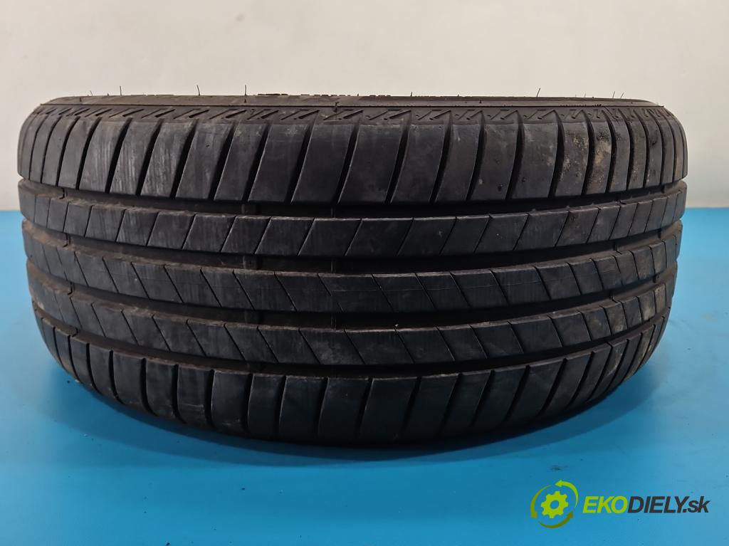 Vw Passat B7 2010-2014 2.0 TSI 211KM automatic 155 kW 1984 cm3 5- pneumatika letné 1 kus.: