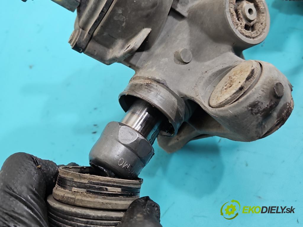 Vw Passat B7 2010-2014 2.0 TSI 211KM automatic 155 kW 1984 cm3 5- Ozubené kolo: volant 5N1909144L