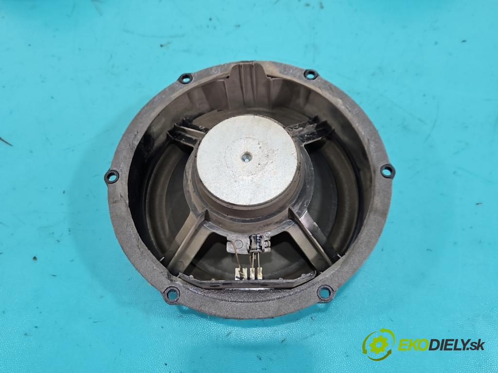 Vw Tiguan I 2007-2016 2.0 TDI 140 HP automatic 103 kW 1968 cm3 5- reproduktory komplet 5N0035411