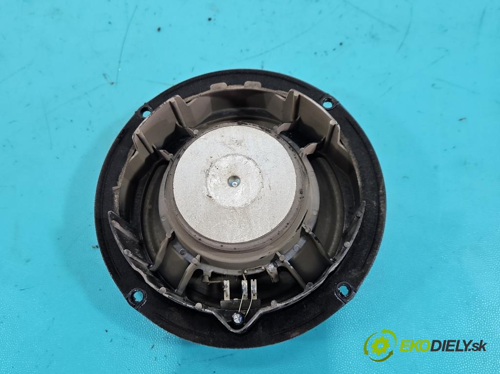 Vw Tiguan I 2007-2016 2.0 TDI 140 HP automatic 103 kW 1968 cm3 5- reproduktory komplet 5N0035411