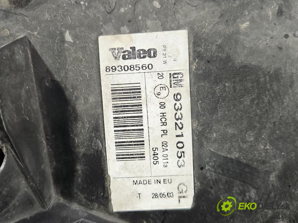 Opel Meriva A 2002-2010 1.6 16V 101 HP manual 74 kW 1598 cm3 5- Reflektor: pravý 93321053 (Svetlo predné pravé)