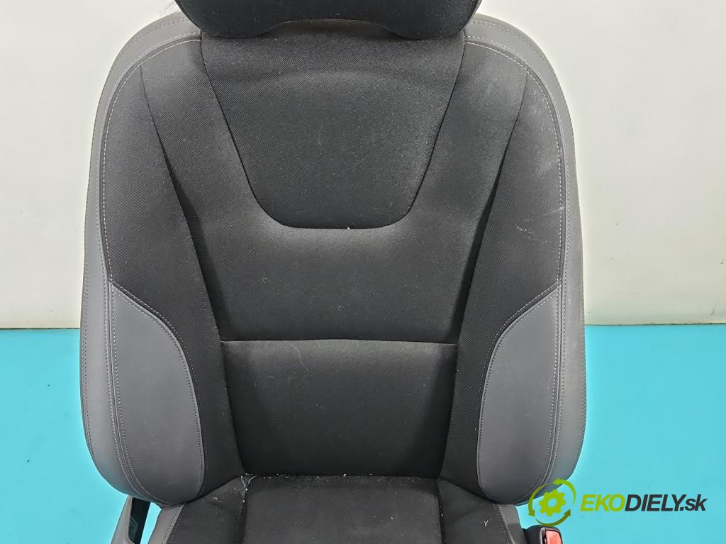 Volvo S60 II 2010-2018 2.0 D4 181KM automatic 133 kW 1969 cm3 4- Sedadlo pravý 31379421 (Sedadlo)