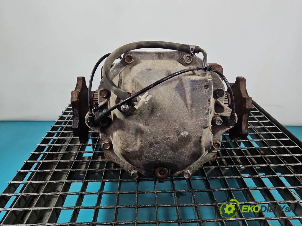 Infiniti QX50 2013-2015 3.7 V6 320KM automatic 235 kW 3696 cm3 5- Most: zadní: