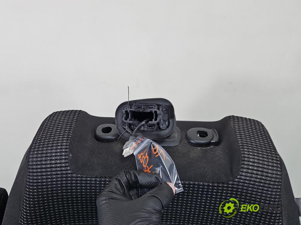 Peugeot 5008 I 2009-2017 2.0 HDI 150 HP manual 110 kW 1997 cm3 5- Sedačka ľavý  (Sedadlo)