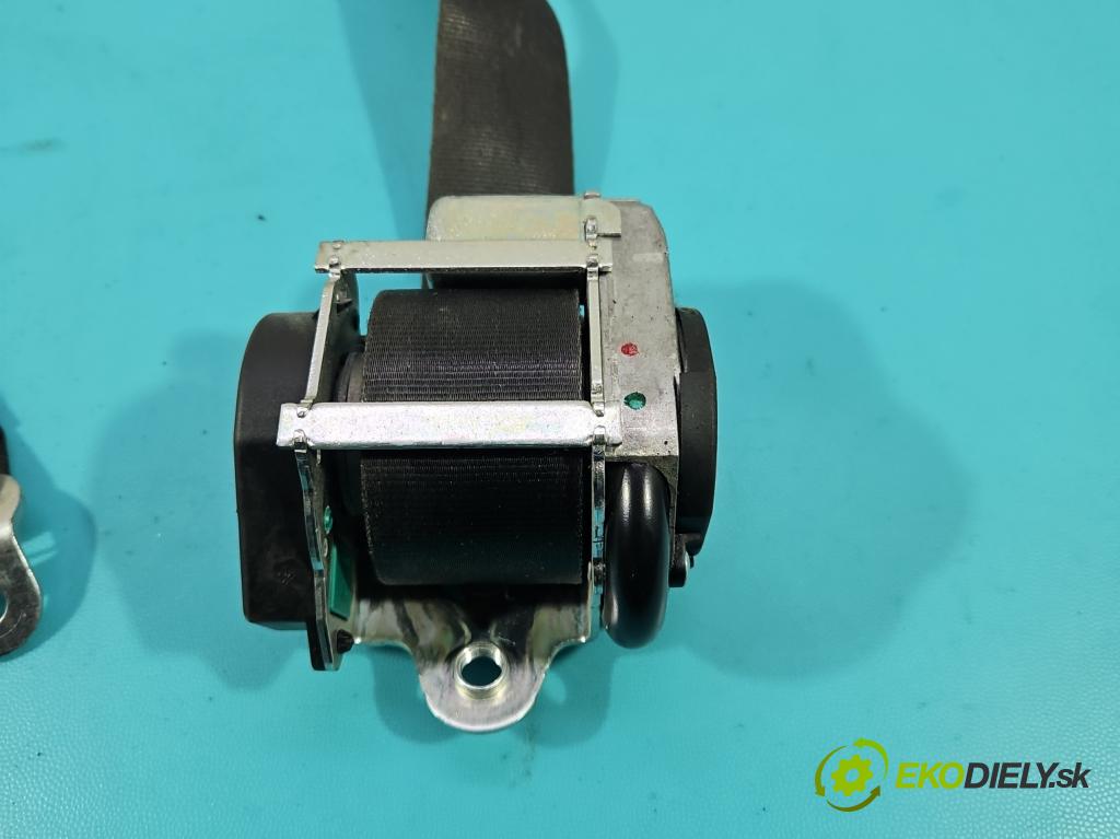 Skoda Octavia II 2004-2013 2.0 TDI 170 HP manual 125 kW 1968 cm3 5- pas bezpečnosť: predné ľavý 1Z0857701C