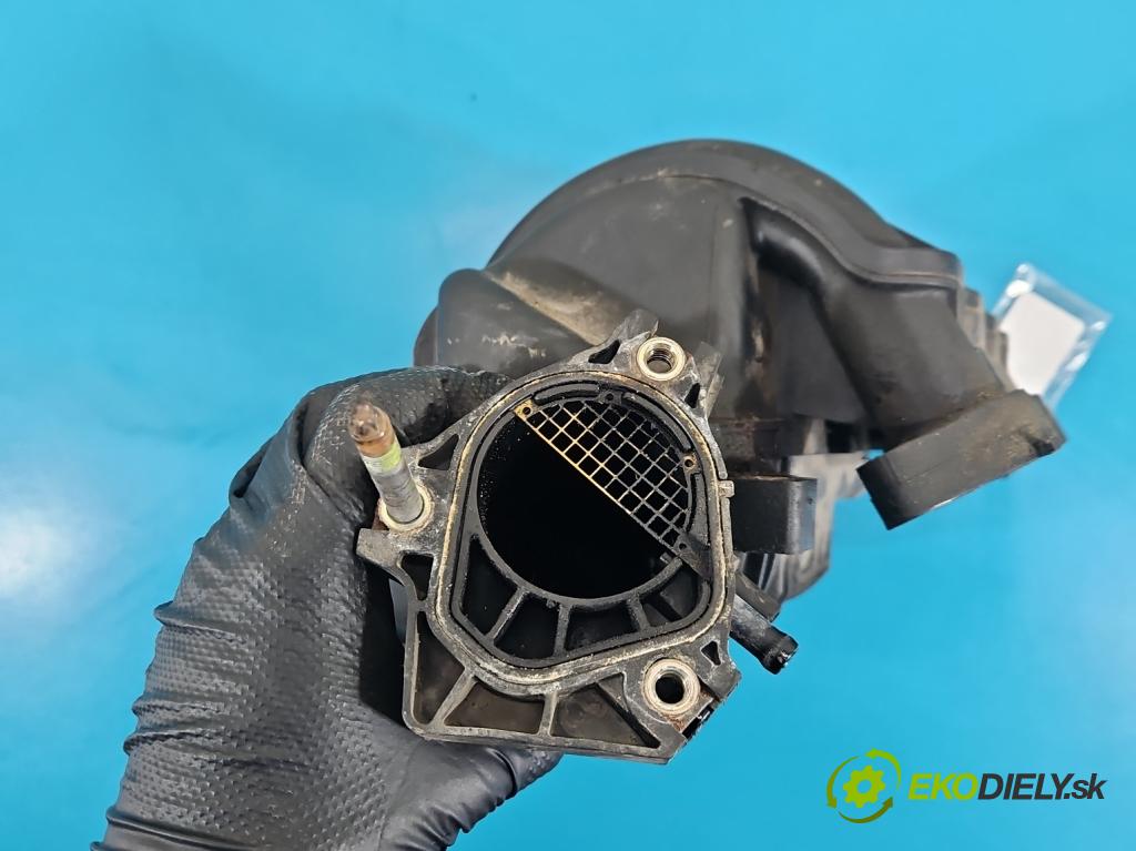 Toyota Corolla E12 2001-2009 1.4 vvti 97KM manual 71 kW 1398 cm3 5- zvod nasávací 2900307609 (Sacie potrubie)