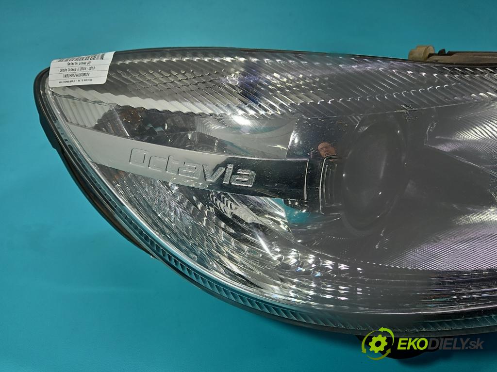 Skoda Octavia II 2004-2013 2.0 TDI 170 HP manual 125 kW 1968 cm3 5- Reflektor: pravý 1Z1941016G (Svetlo predné pravé)