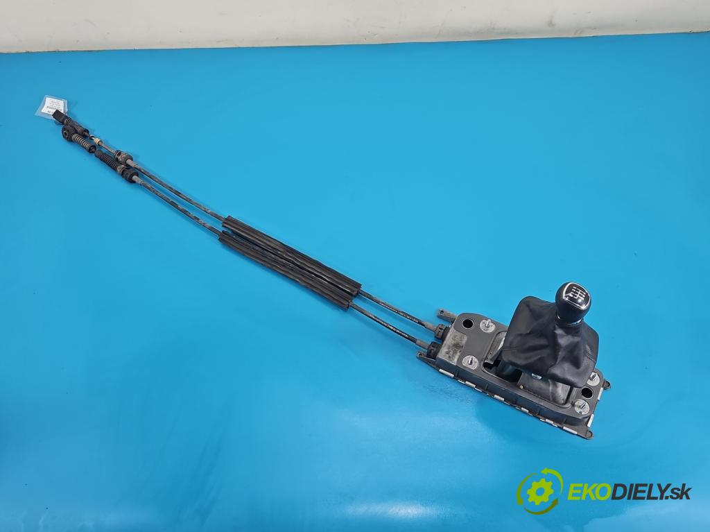 Skoda Octavia II 2004-2013 2.0 TDI 170 HP manual 125 kW 1968 cm3 5- Páka: Změny: stupeň,rýchlosť 1K0711049CK (Rýchlostná páka (kulisa))