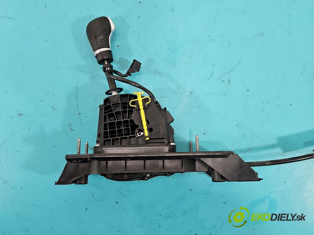 Vw Passat B7 2010-2014 2.0 TSI 211KM automatic 155 kW 1984 cm3 5- Páka: Změny: stupeň,rýchlosť 3C1713025S (Rýchlostná páka (kulisa))