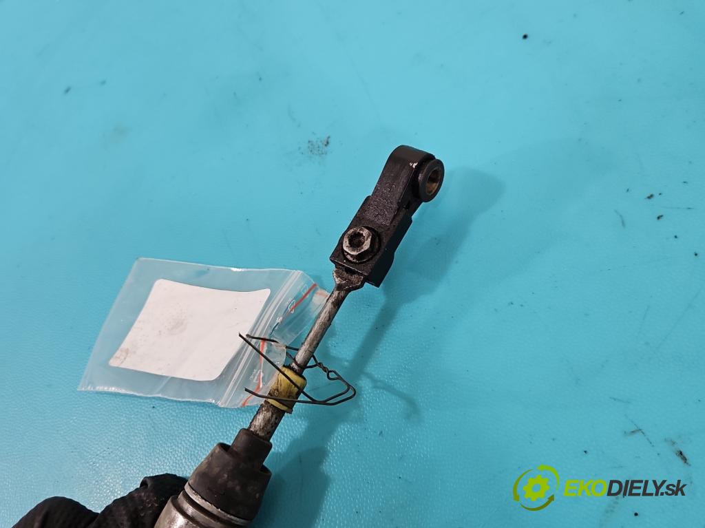 Vw Passat B7 2010-2014 2.0 TSI 211KM automatic 155 kW 1984 cm3 5- Páka: Změny: stupeň,rýchlosť 3C1713025S (Rýchlostná páka (kulisa))