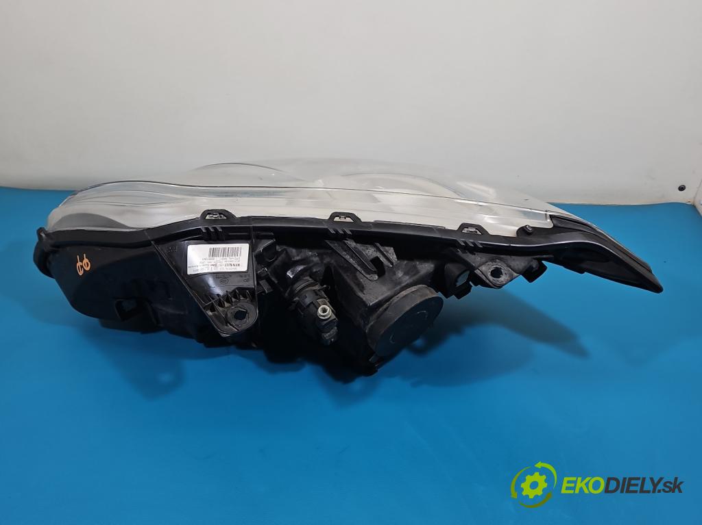 Renault Laguna III 2007-2015 2.0 16V 140 HP manual 103 kW 1997 cm3 5- Reflektor: pravý 260100038R (Svetlo predné pravé)